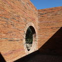 Destilería Rancho Cebú / ROOTSTUDIO - Fotografía exterior, Ladrillo, Arco